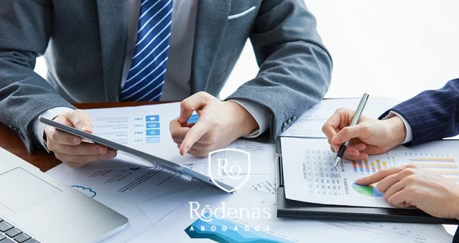 Reestructuración empresarial - Adaptación a un nuevo modelo empresarial