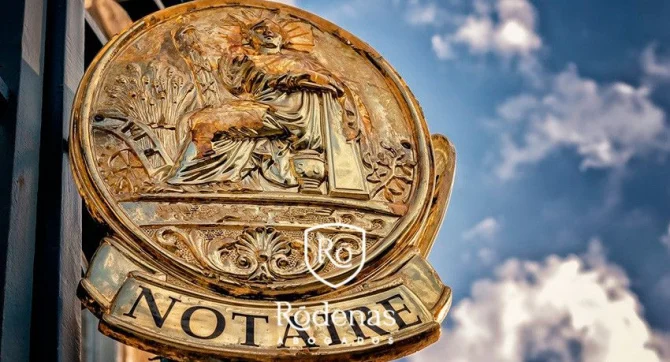 sucesión mortis causa