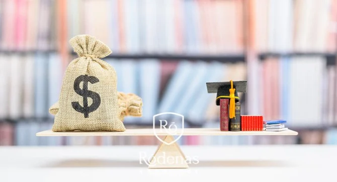 Gastos ordinarios y extraordinarios de los hijos: Diferencias clave