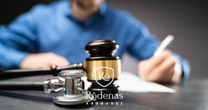 Demanda por negligencia médica